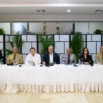 Policía Nacional incauta 14 armas de fabricación casera, armas blancas, droga y dinero durante operativo en El Cercado, San Juan