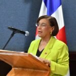 La alcaldesa de La Vega condena “ecocidio” tras tala masiva de árboles en comunidades del Santo Cerro.