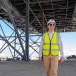 Empresario Manuel Estrella destaca estabilidad económica, crecimiento sostenido y confianza para invertir en el país durante la inauguración de EcoAcero en San Pedro de Macorís